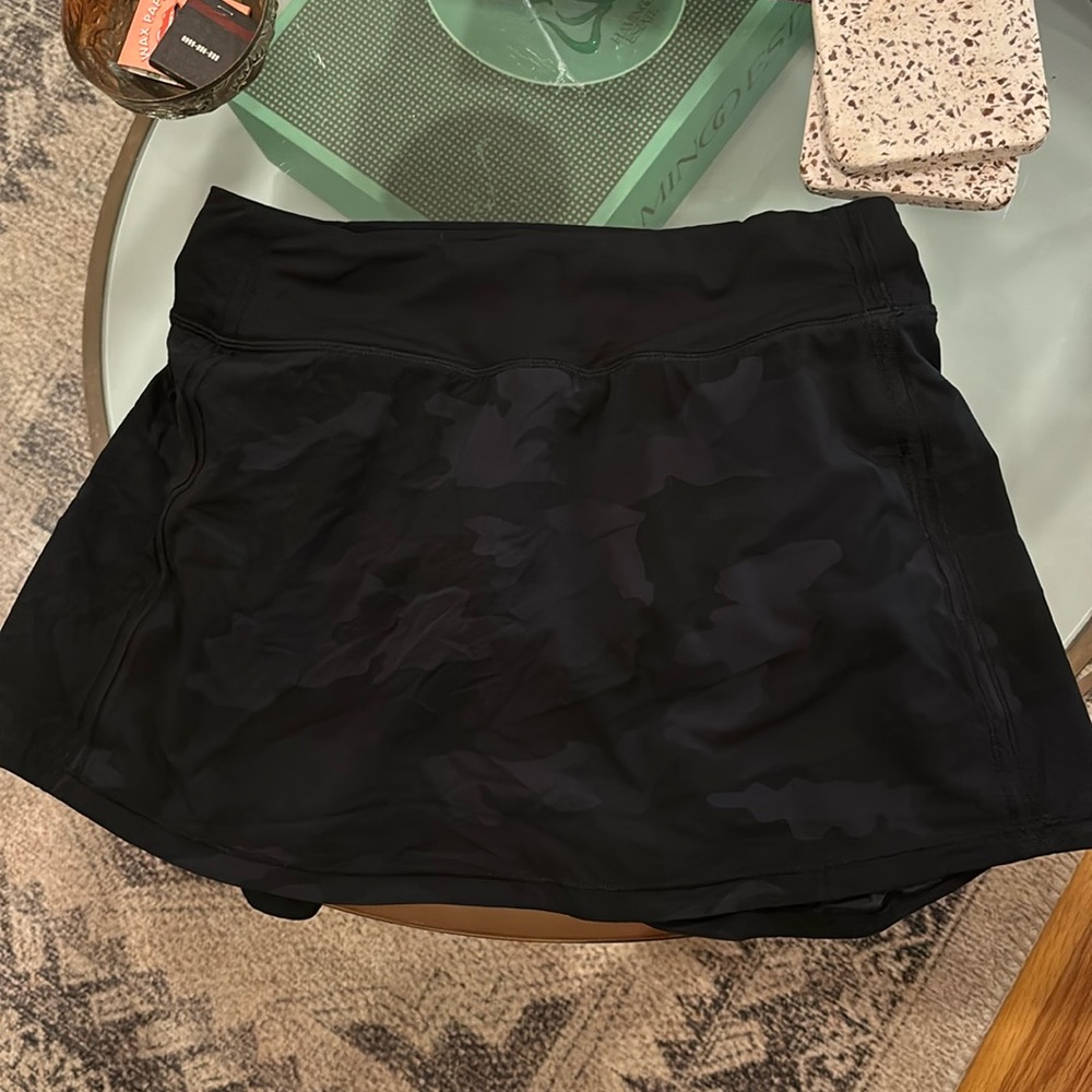 Lululemon Mid rise skort